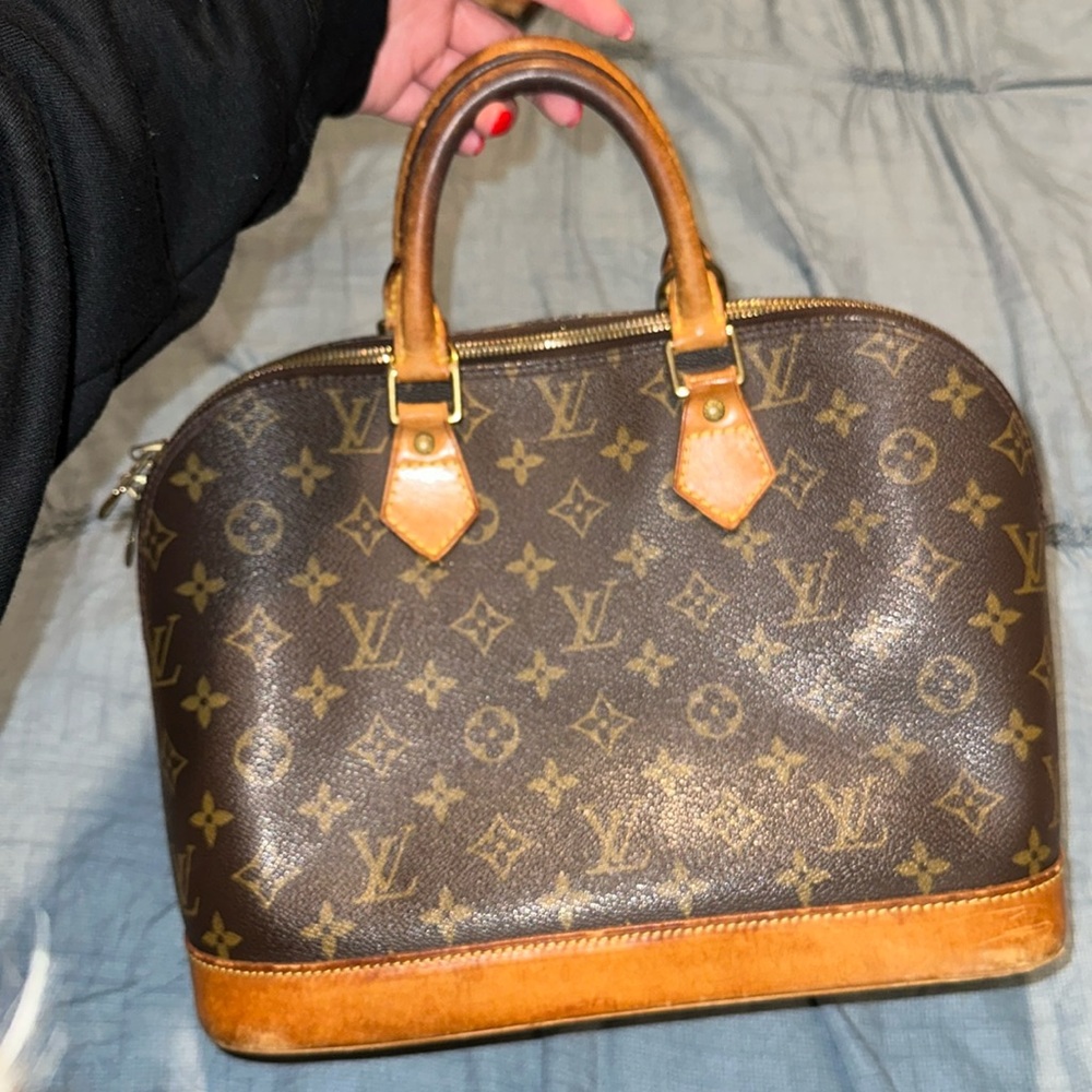Vintage Louis Vuitton Alma handbag 👜